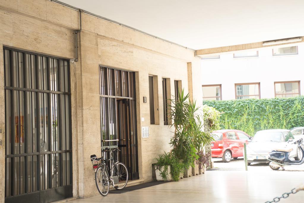 Convenient And Private Place In Milão Exterior foto