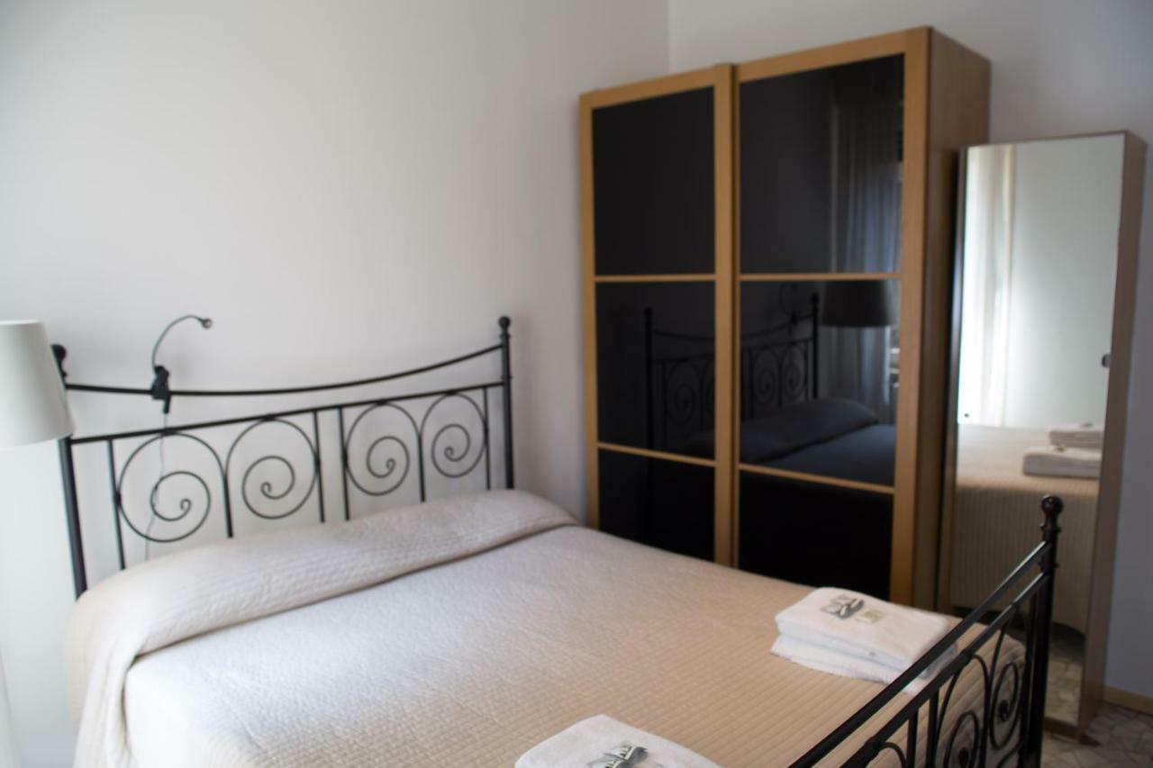 Convenient And Private Place In Milão Exterior foto